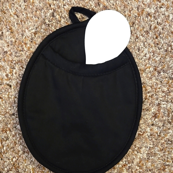 Pot Holder & Spoon - Picture 7 of 7